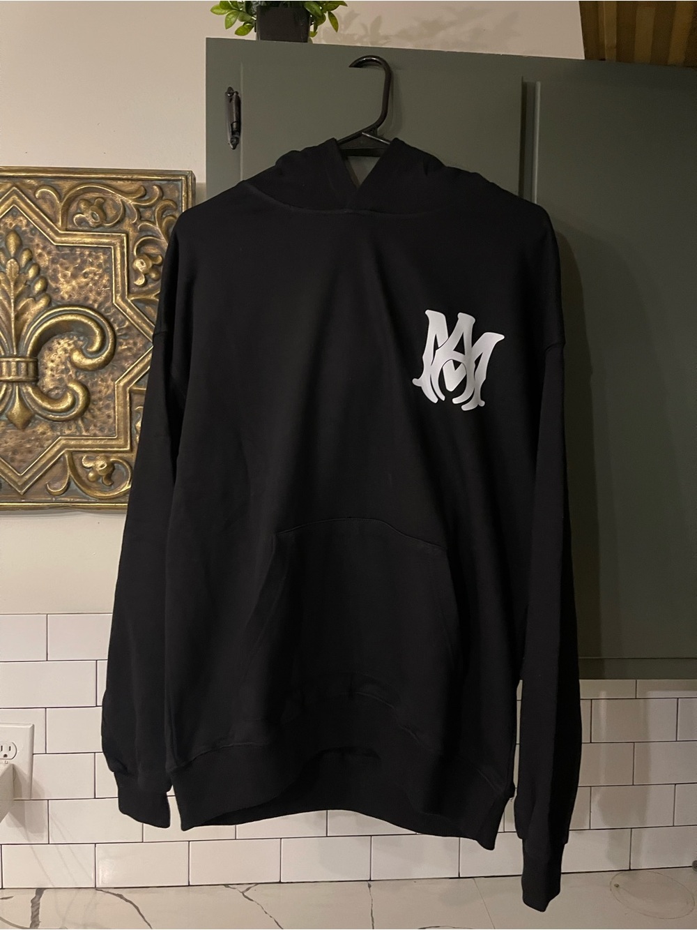 Mens Designer Hoodie Size S.